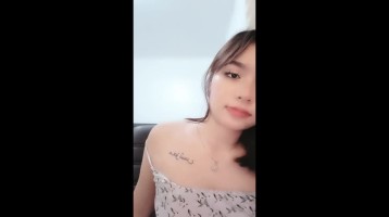 Uting Kak Effy Ngintip Remas Susunya ID 17499540 Mango Cakep