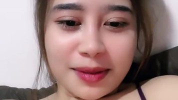 Sleep Call Sama Dedek Cantik Belahan Susu New Host Cakep