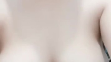 Bokep Indo Nitha Colok Dildo Dibuka Lebar Memeknya