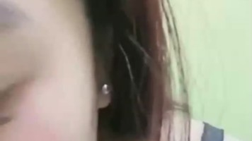 Bokep Indo Cewe Binal Asyik Remas Toket Live