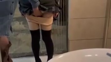 Bokep Indo Sincwan Gadis Lugu Penyepong Handal